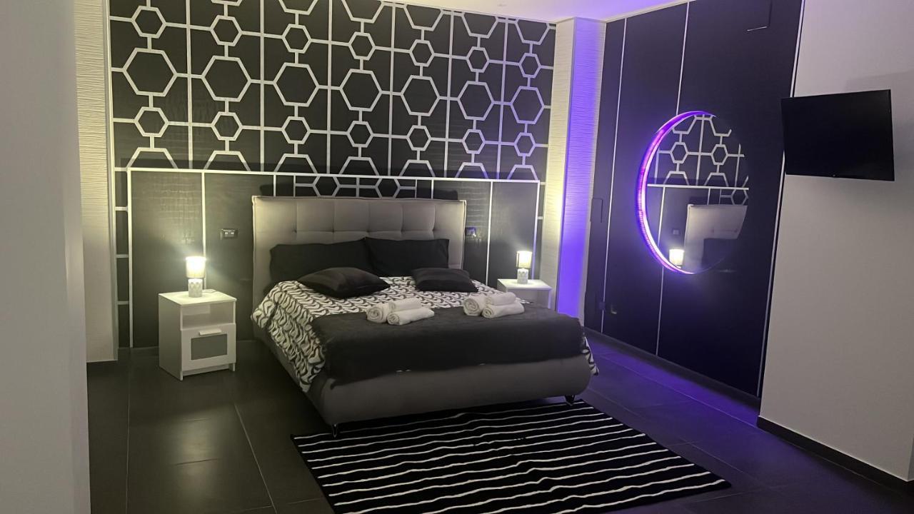 Luxury Suite Mimi Bari Exterior foto